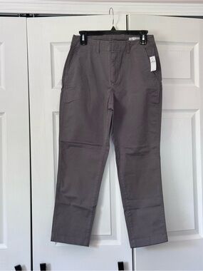 Gap Women’s Grey Downtown Khaki